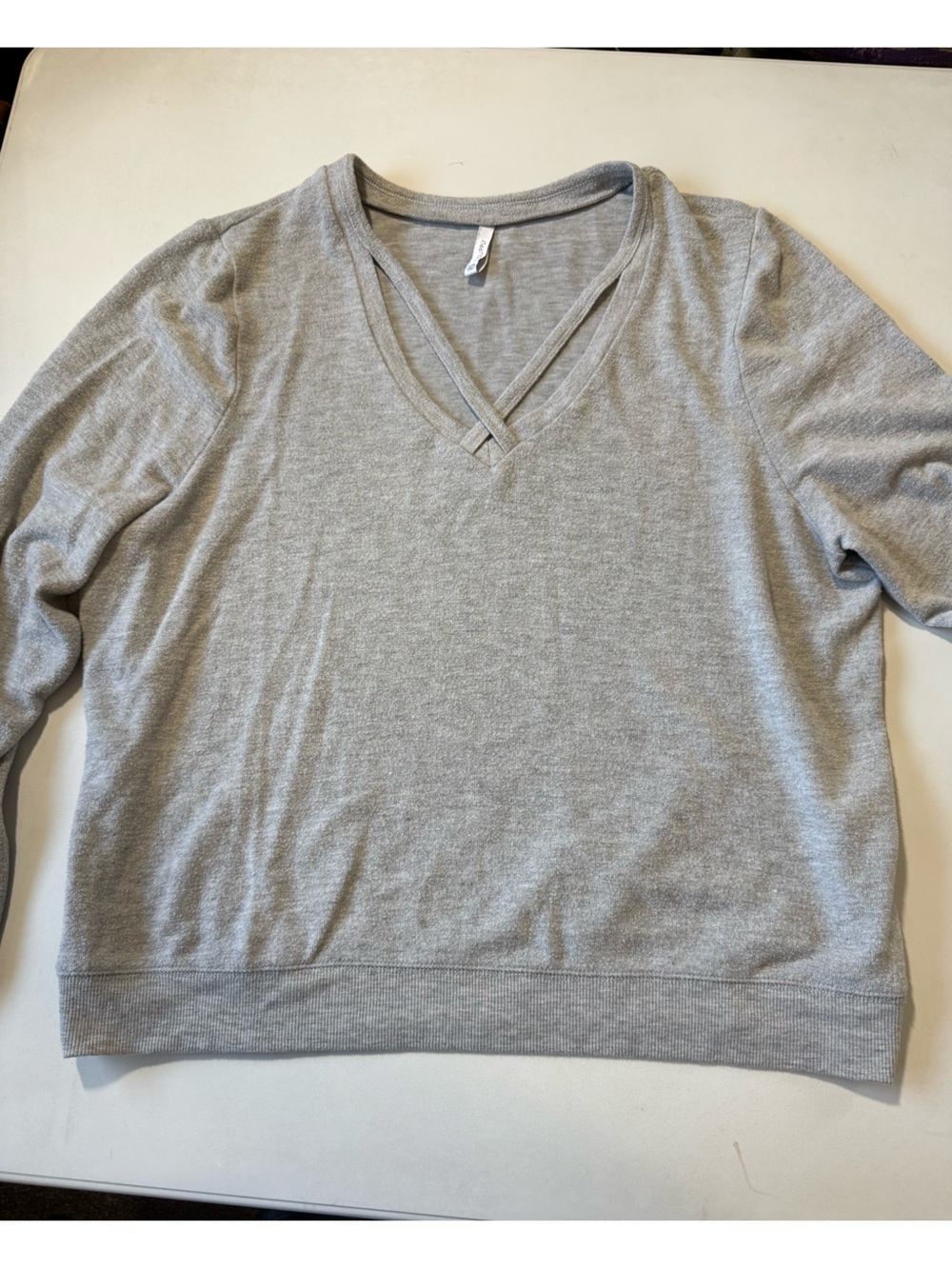 Z Supply Light Gray V-Neck Pullover Sweater